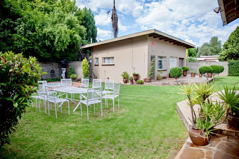 5 Bedroom Property for Sale in Douglas Northern Cape